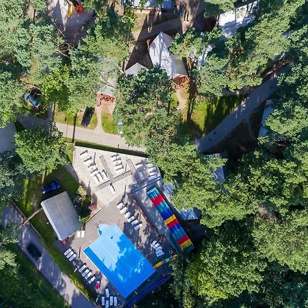 假日公园 Gryf 波别罗沃